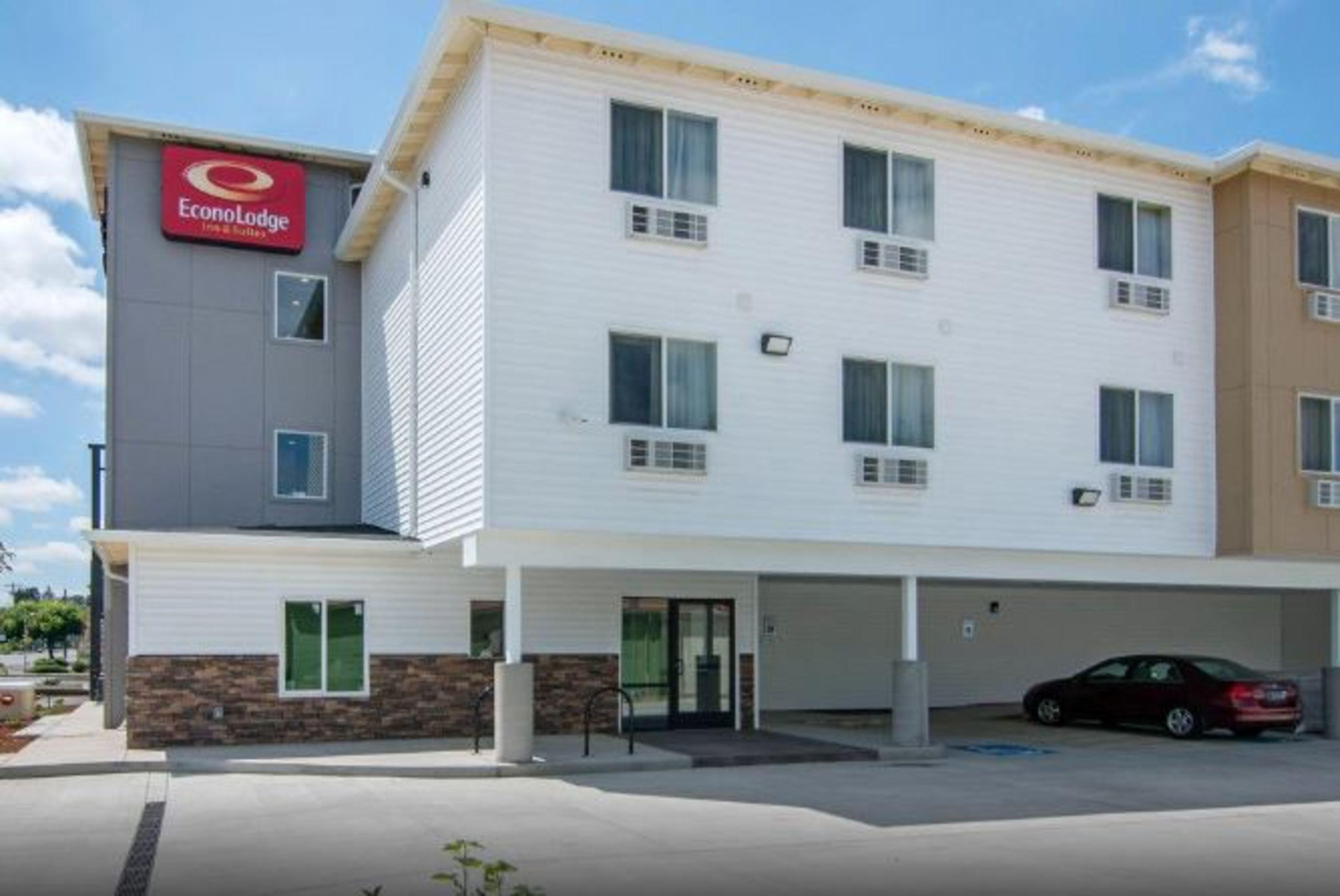 Econo Lodge Inn & Suites Springfield Eksteriør billede