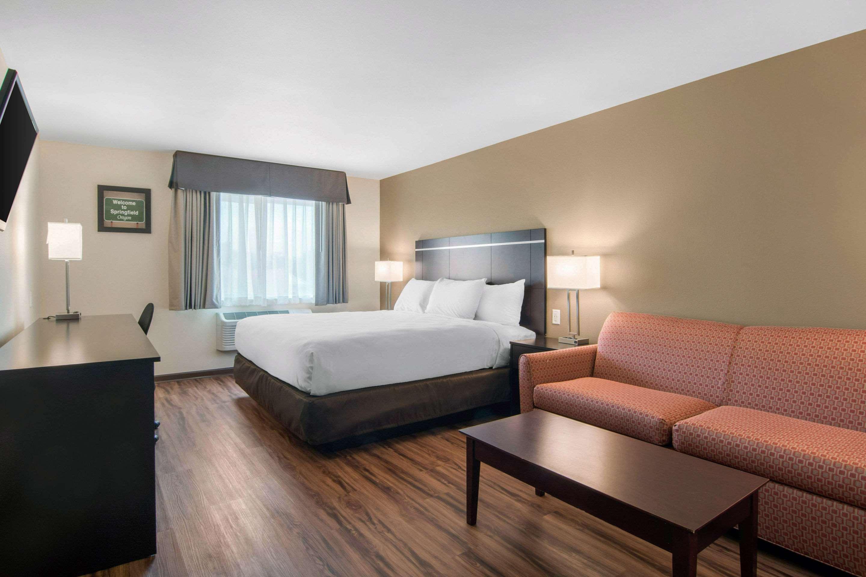 Econo Lodge Inn & Suites Springfield Eksteriør billede